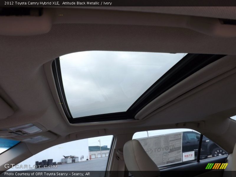 Attitude Black Metallic / Ivory 2012 Toyota Camry Hybrid XLE