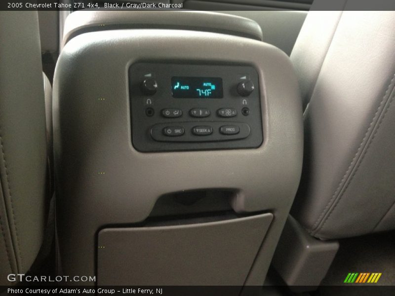 Black / Gray/Dark Charcoal 2005 Chevrolet Tahoe Z71 4x4