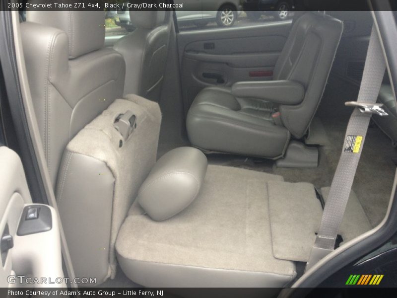 Black / Gray/Dark Charcoal 2005 Chevrolet Tahoe Z71 4x4