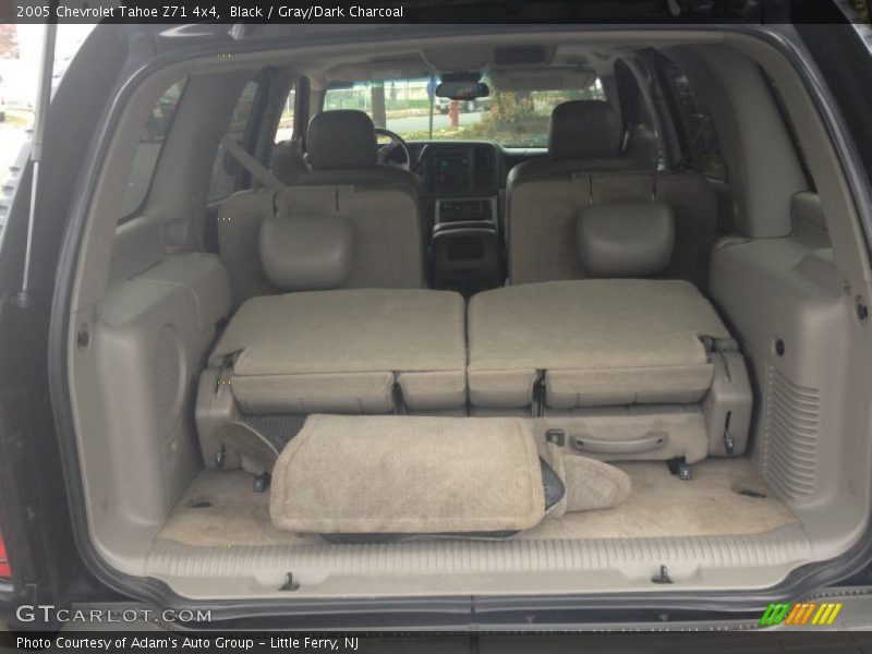Black / Gray/Dark Charcoal 2005 Chevrolet Tahoe Z71 4x4