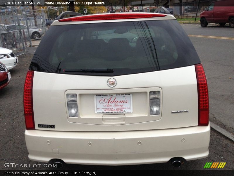 White Diamond Pearl / Light Neutral 2004 Cadillac SRX V6