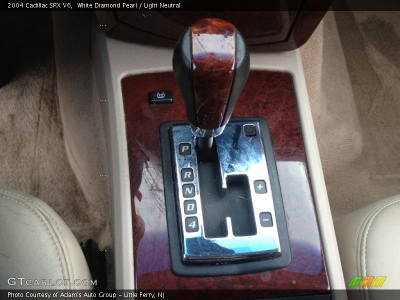 White Diamond Pearl / Light Neutral 2004 Cadillac SRX V6