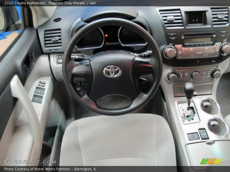 Magnetic Gray Metallic / Ash 2010 Toyota Highlander