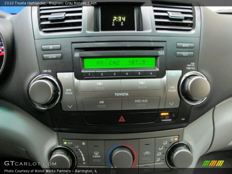 Magnetic Gray Metallic / Ash 2010 Toyota Highlander