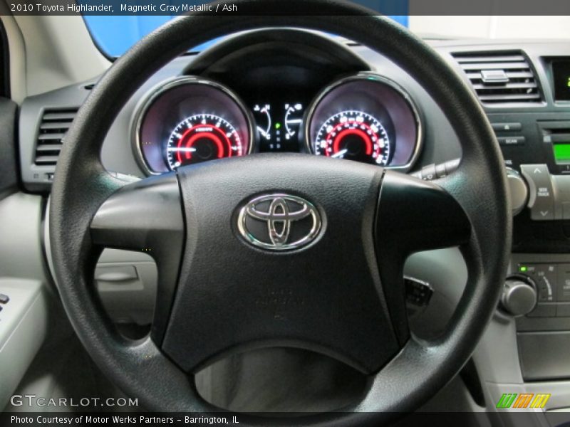Magnetic Gray Metallic / Ash 2010 Toyota Highlander