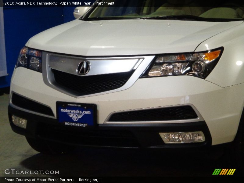 Aspen White Pearl / Parchment 2010 Acura MDX Technology