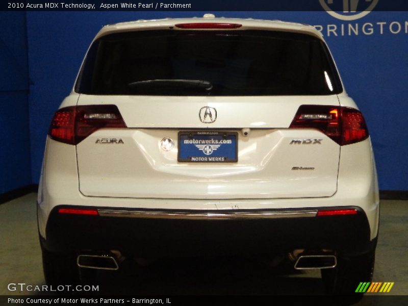 Aspen White Pearl / Parchment 2010 Acura MDX Technology
