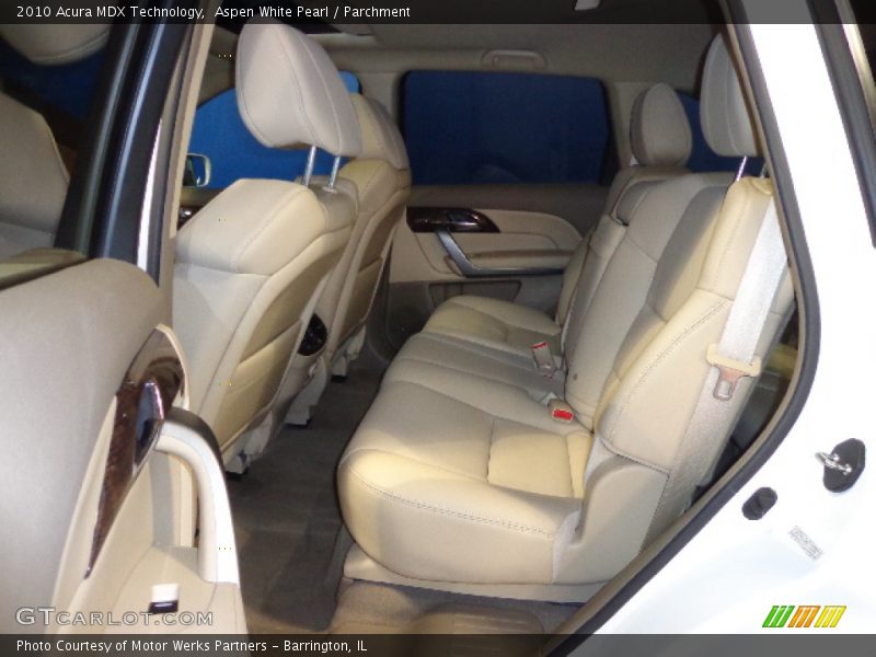 Aspen White Pearl / Parchment 2010 Acura MDX Technology
