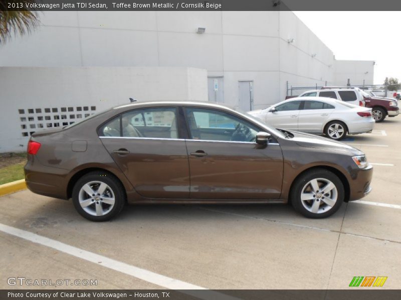 Toffee Brown Metallic / Cornsilk Beige 2013 Volkswagen Jetta TDI Sedan