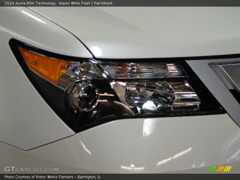 Aspen White Pearl / Parchment 2010 Acura MDX Technology