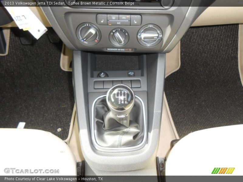 Toffee Brown Metallic / Cornsilk Beige 2013 Volkswagen Jetta TDI Sedan