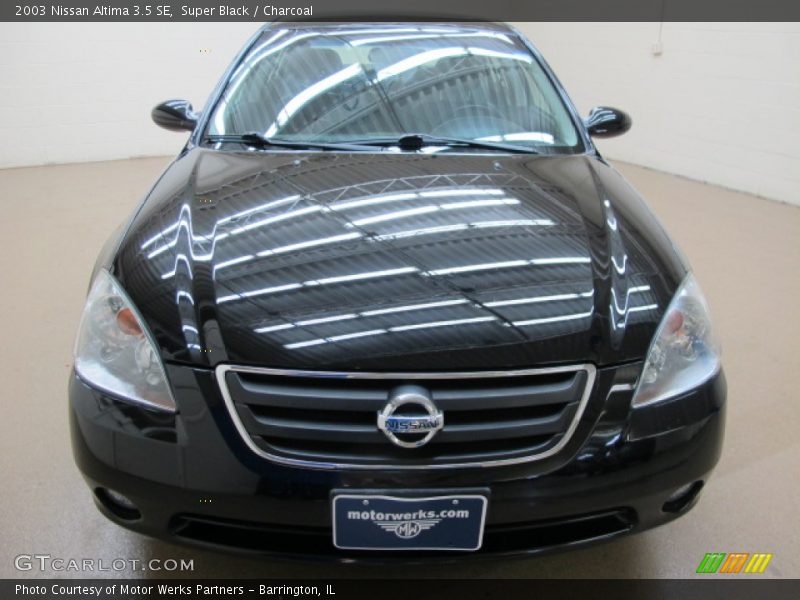Super Black / Charcoal 2003 Nissan Altima 3.5 SE