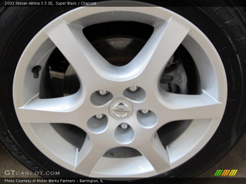 Super Black / Charcoal 2003 Nissan Altima 3.5 SE