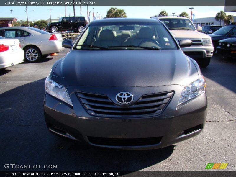 Magnetic Gray Metallic / Ash 2009 Toyota Camry LE