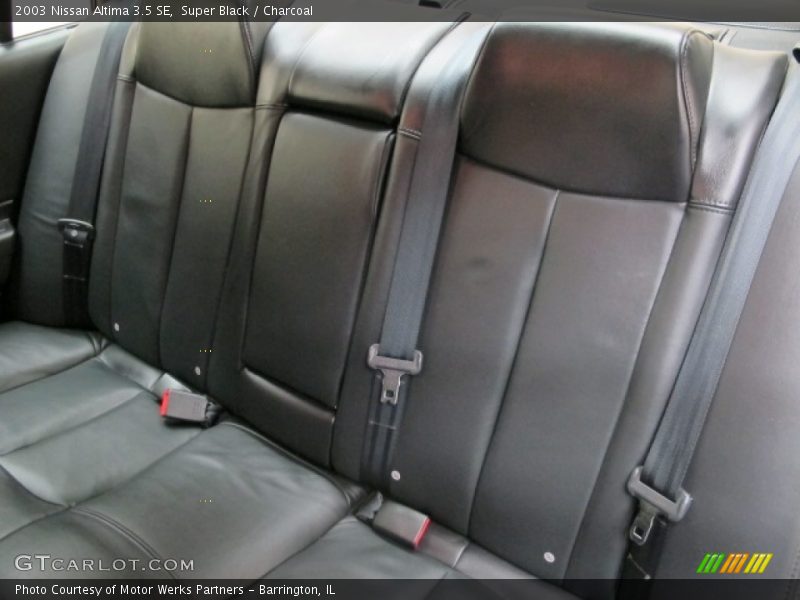 Super Black / Charcoal 2003 Nissan Altima 3.5 SE