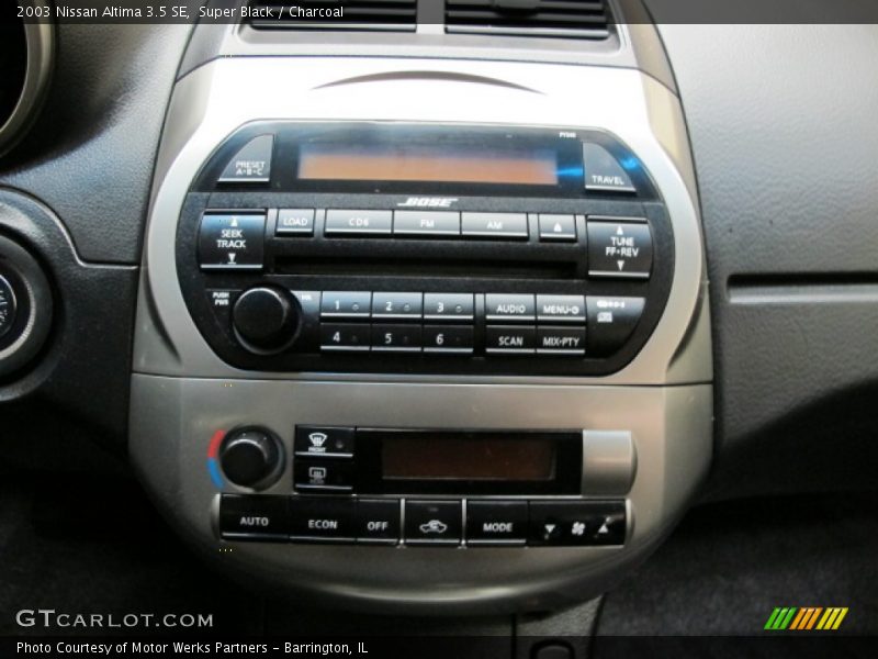 Super Black / Charcoal 2003 Nissan Altima 3.5 SE