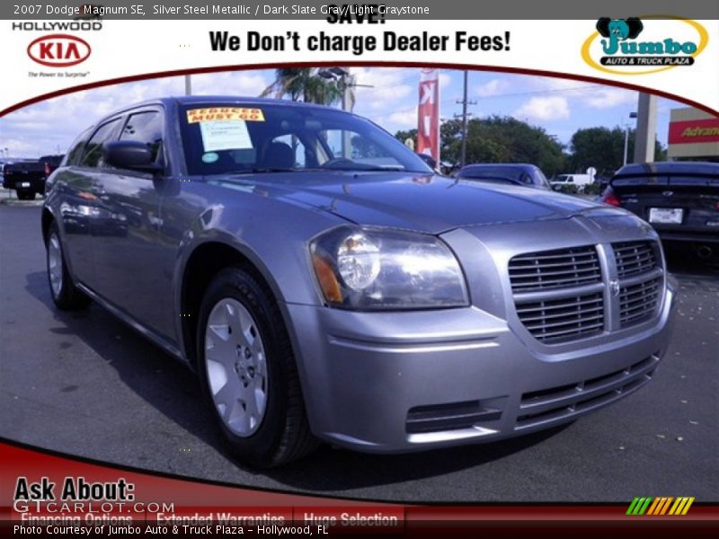 Silver Steel Metallic / Dark Slate Gray/Light Graystone 2007 Dodge Magnum SE
