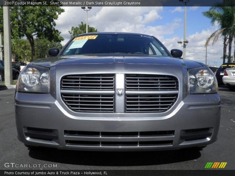 Silver Steel Metallic / Dark Slate Gray/Light Graystone 2007 Dodge Magnum SE