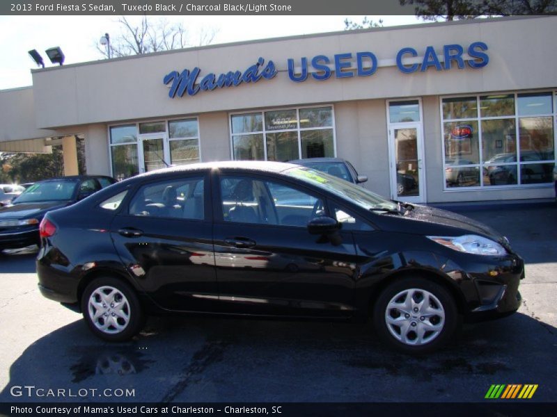 Tuxedo Black / Charcoal Black/Light Stone 2013 Ford Fiesta S Sedan