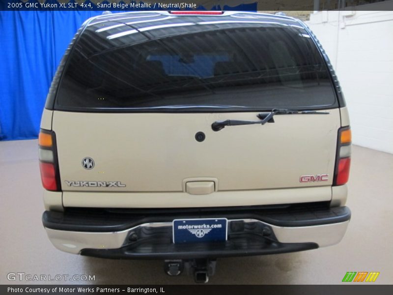 Sand Beige Metallic / Neutral/Shale 2005 GMC Yukon XL SLT 4x4