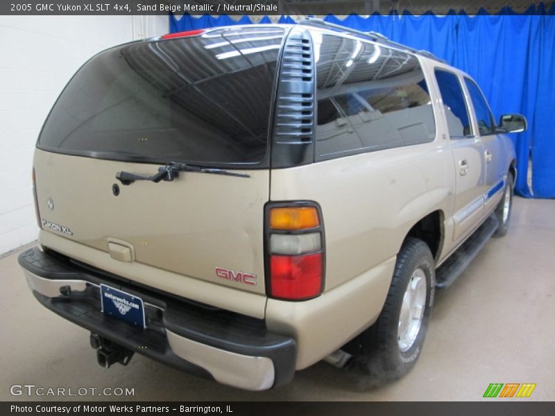 Sand Beige Metallic / Neutral/Shale 2005 GMC Yukon XL SLT 4x4