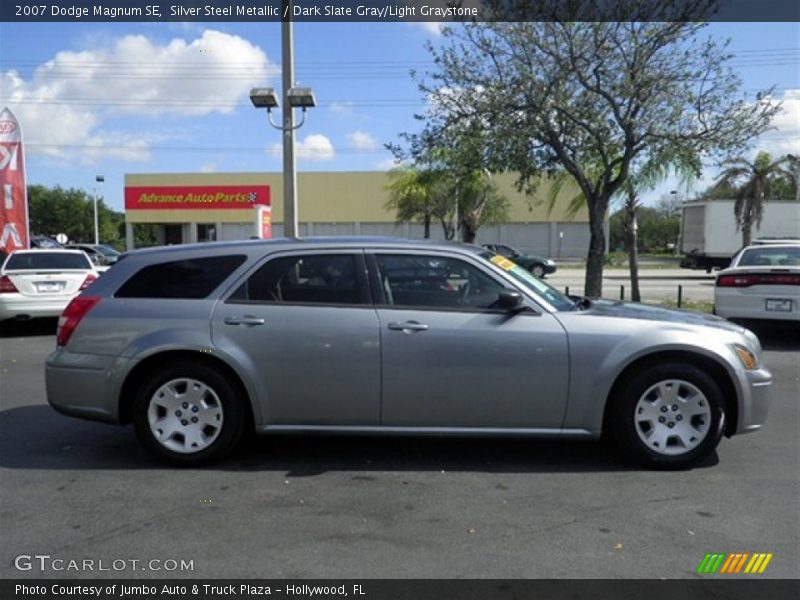 Silver Steel Metallic / Dark Slate Gray/Light Graystone 2007 Dodge Magnum SE