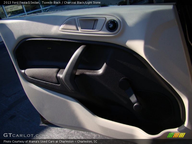 Tuxedo Black / Charcoal Black/Light Stone 2013 Ford Fiesta S Sedan