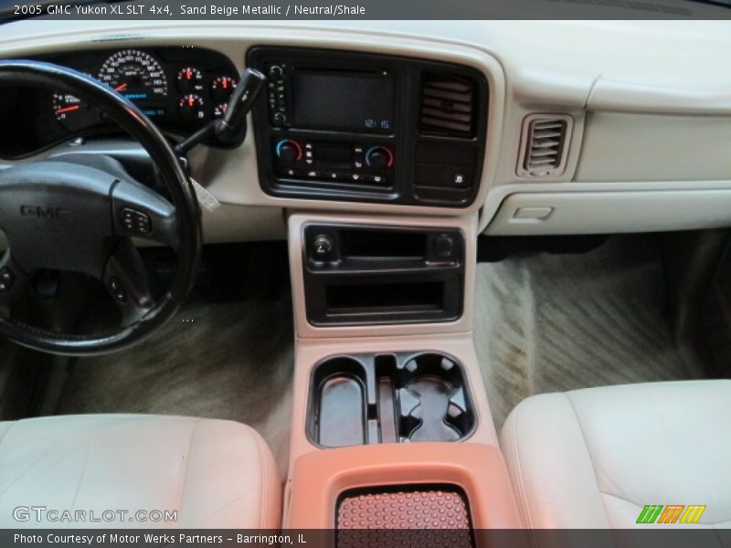 Sand Beige Metallic / Neutral/Shale 2005 GMC Yukon XL SLT 4x4