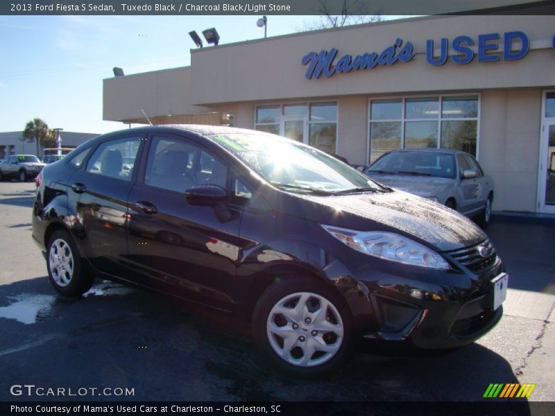 Tuxedo Black / Charcoal Black/Light Stone 2013 Ford Fiesta S Sedan