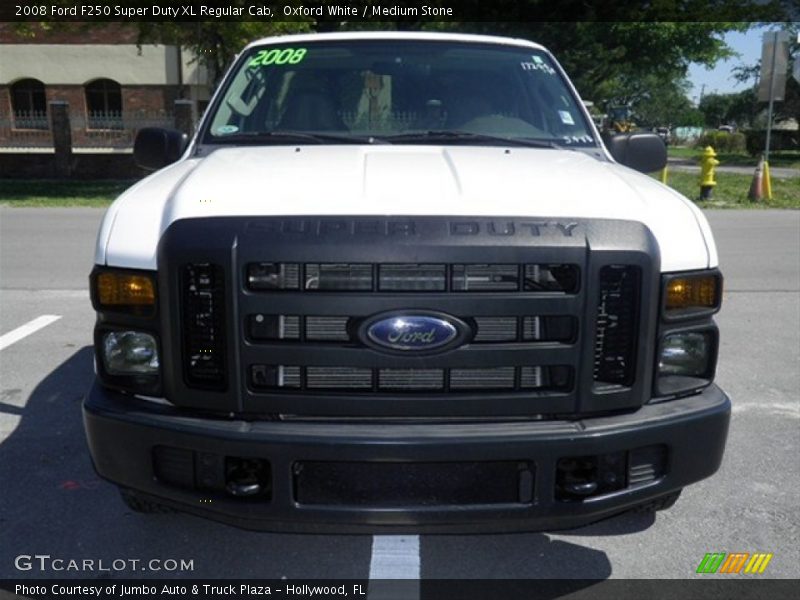 Oxford White / Medium Stone 2008 Ford F250 Super Duty XL Regular Cab