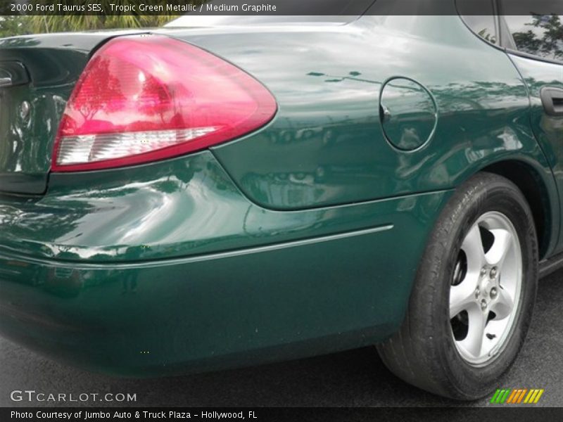 Tropic Green Metallic / Medium Graphite 2000 Ford Taurus SES