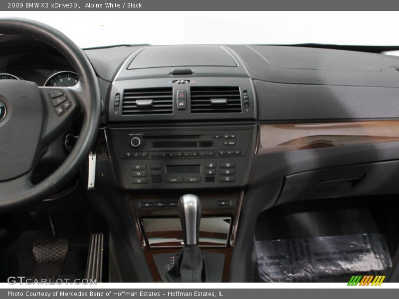 Alpine White / Black 2009 BMW X3 xDrive30i