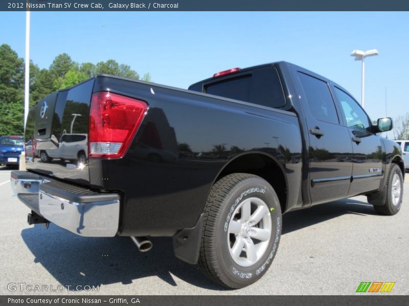Galaxy Black / Charcoal 2012 Nissan Titan SV Crew Cab