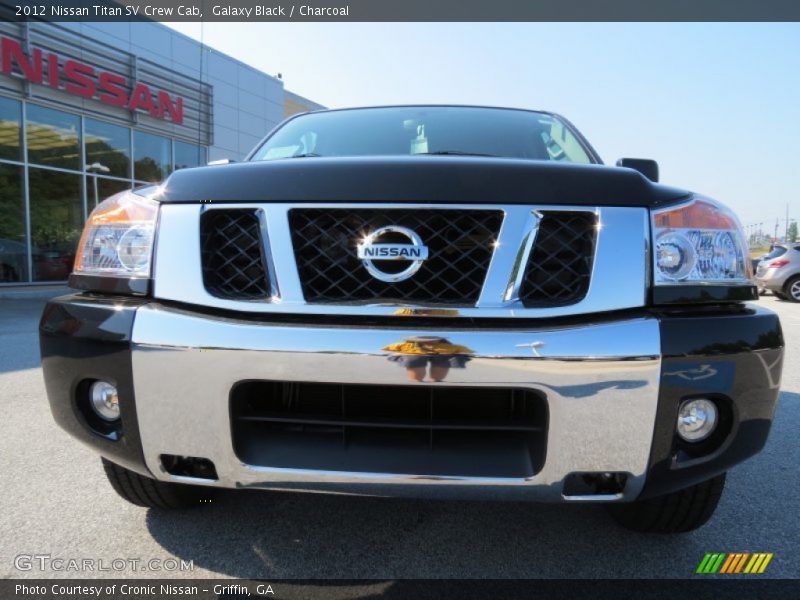 Galaxy Black / Charcoal 2012 Nissan Titan SV Crew Cab