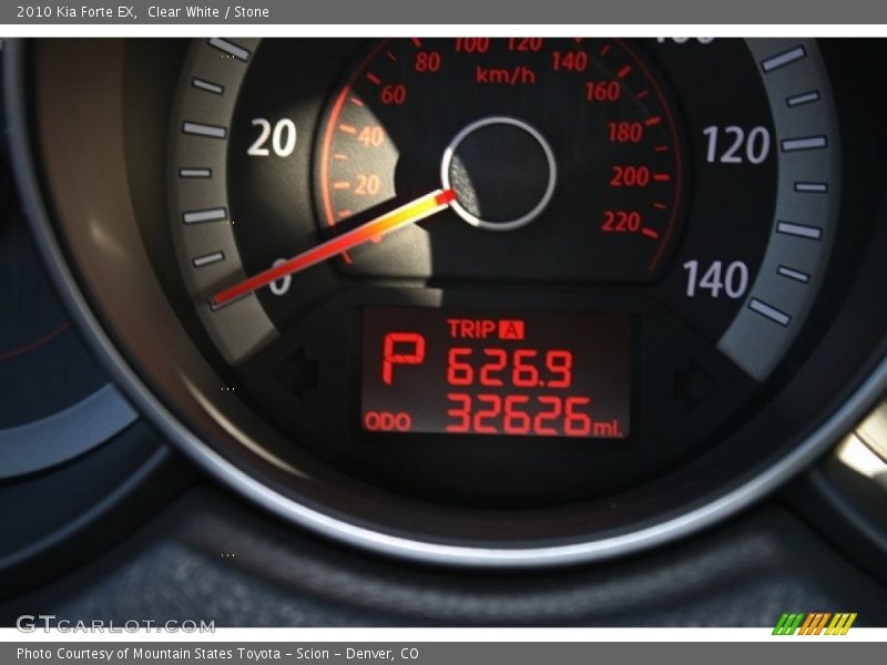 Clear White / Stone 2010 Kia Forte EX