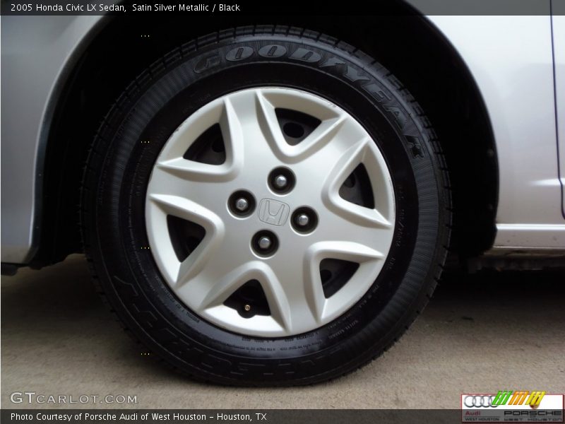Satin Silver Metallic / Black 2005 Honda Civic LX Sedan