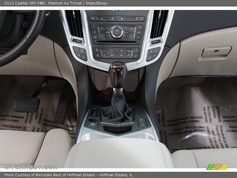 Platinum Ice Tricoat / Shale/Ebony 2011 Cadillac SRX FWD