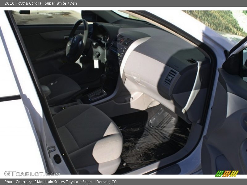Super White / Ash 2010 Toyota Corolla
