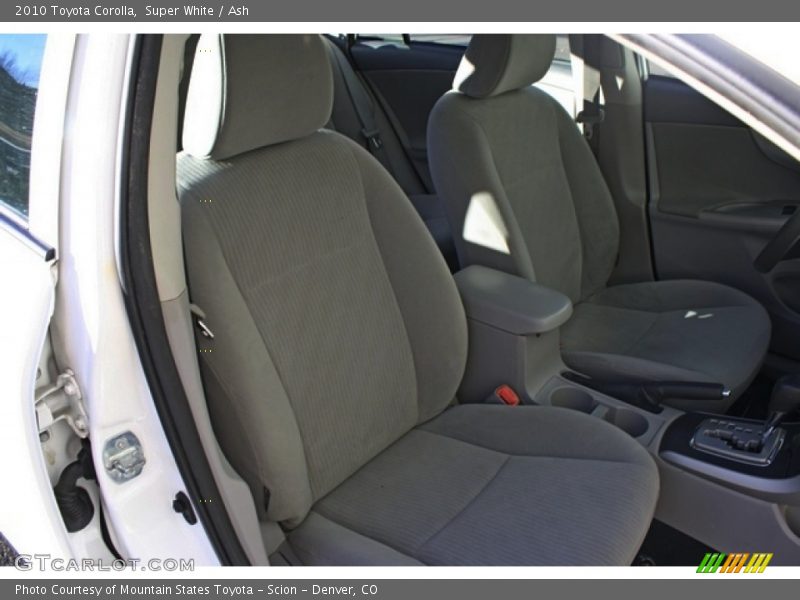 Super White / Ash 2010 Toyota Corolla