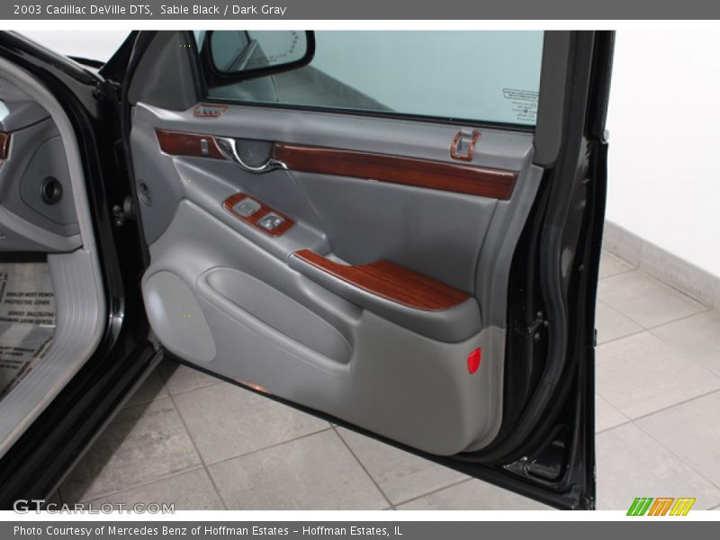 Sable Black / Dark Gray 2003 Cadillac DeVille DTS