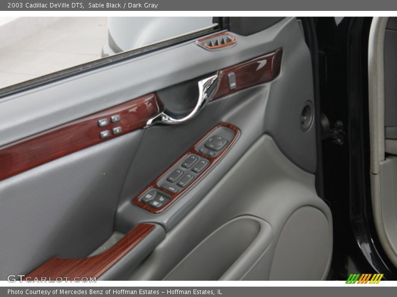 Sable Black / Dark Gray 2003 Cadillac DeVille DTS