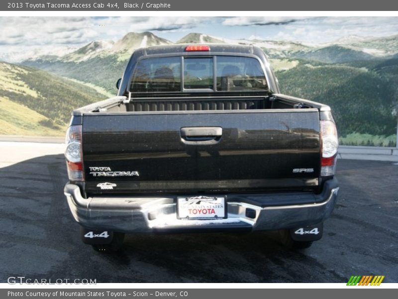 Black / Graphite 2013 Toyota Tacoma Access Cab 4x4