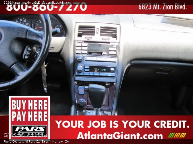 Super Black / Black 2000 Nissan Maxima GLE