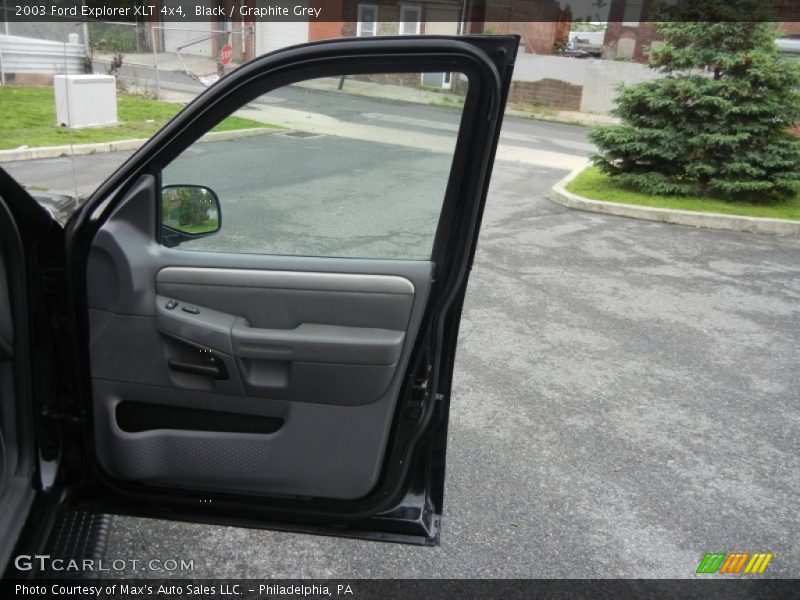 Black / Graphite Grey 2003 Ford Explorer XLT 4x4