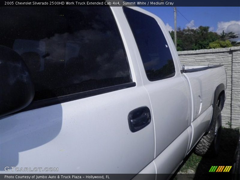 Summit White / Medium Gray 2005 Chevrolet Silverado 2500HD Work Truck Extended Cab 4x4