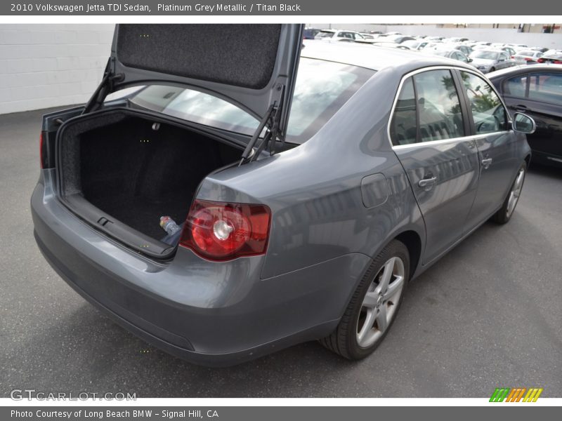 Platinum Grey Metallic / Titan Black 2010 Volkswagen Jetta TDI Sedan