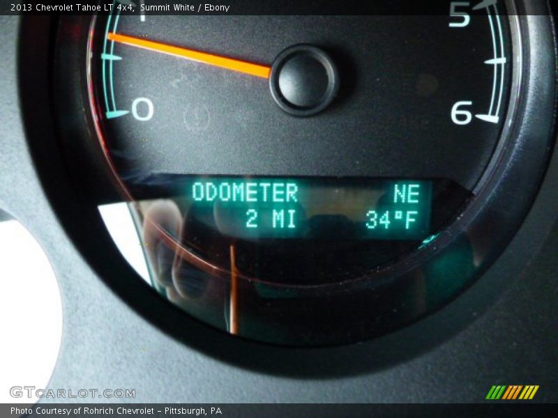 Summit White / Ebony 2013 Chevrolet Tahoe LT 4x4