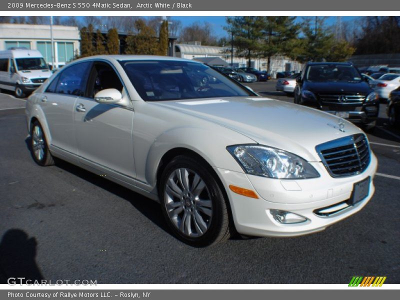 Arctic White / Black 2009 Mercedes-Benz S 550 4Matic Sedan