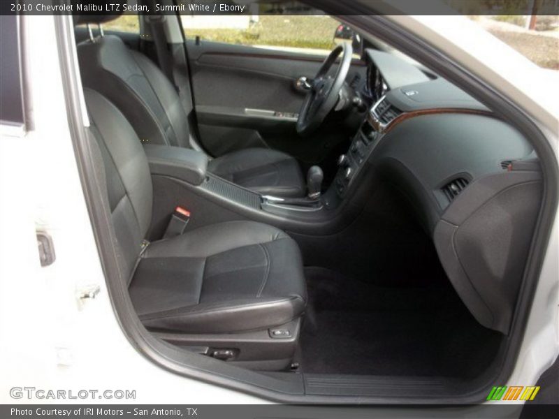 Summit White / Ebony 2010 Chevrolet Malibu LTZ Sedan