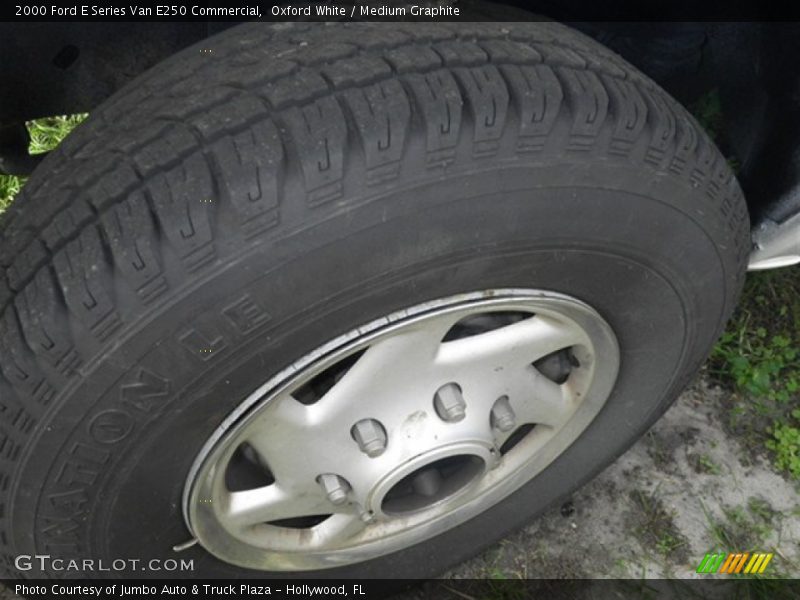 Oxford White / Medium Graphite 2000 Ford E Series Van E250 Commercial